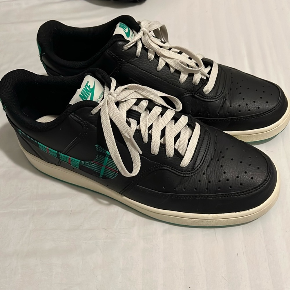 Mike Court Vision Low - Black with plaid green
